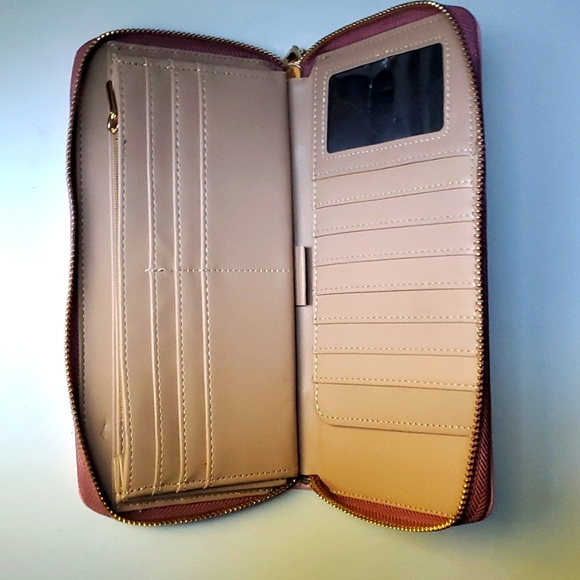 🌺WOZEAH PINK WALLET - Picture 3 of 3